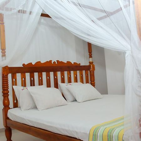 Nethum Rest Hotel Mirissa Ngoại thất bức ảnh