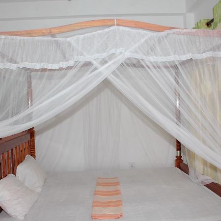 Nethum Rest Hotel Mirissa Ngoại thất bức ảnh