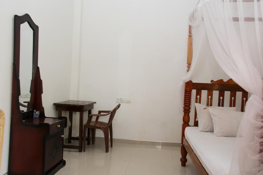 Nethum Rest Hotel Mirissa Ngoại thất bức ảnh